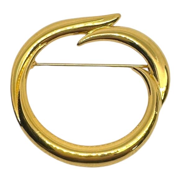 Signed Monet Gold Tone Brooch - Picture 1 of 7